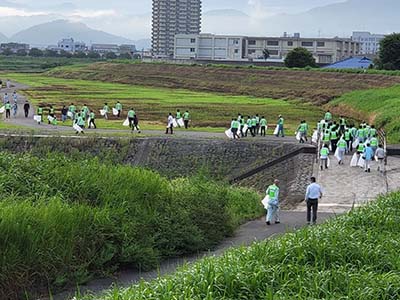 福井花火後足羽川清掃活動2022